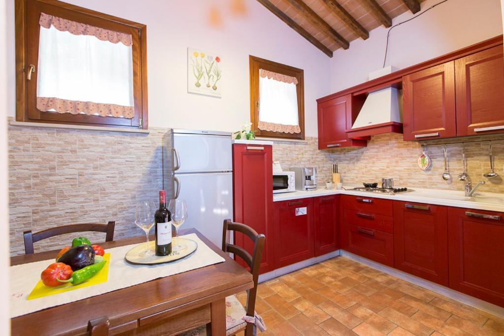 Agriturismo Il Pelago 카스타니에토카르두치 외부 사진
